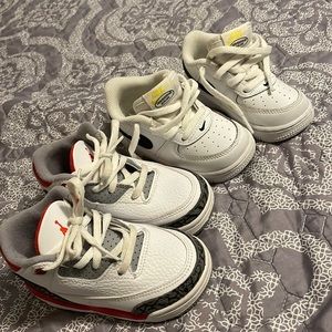 Bundle of 2 pair of Nike Air Jordan 3 Retro (EUC) & Nike Force 1-missing insoles